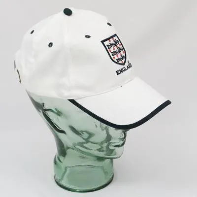 Baseball Cap. White / England.