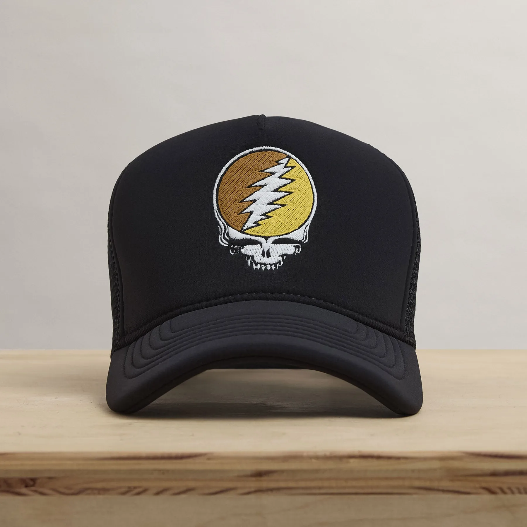 Grateful Dead Multicolor Skull Embroidery Trucker - Black