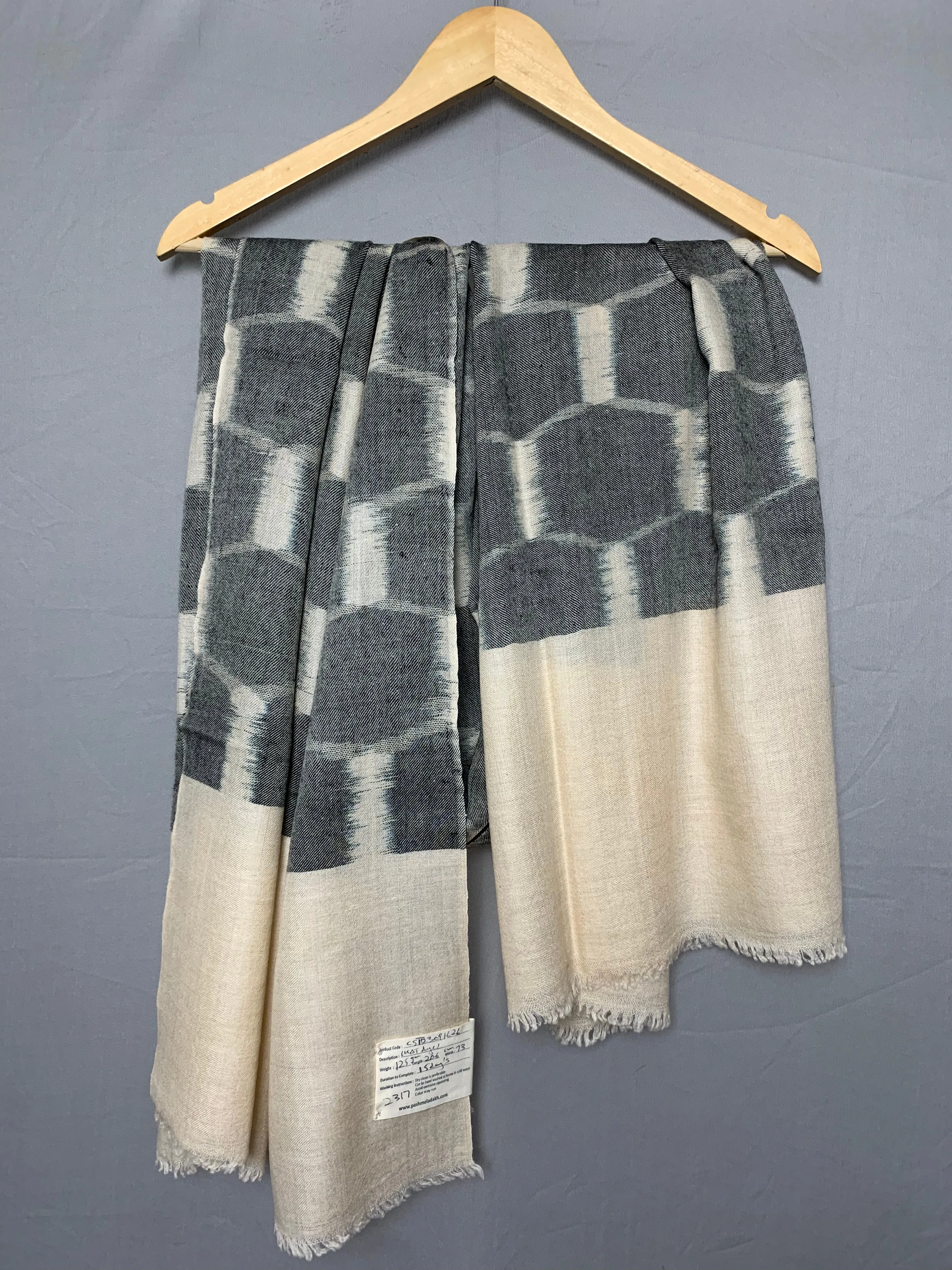 Paakhi Granite Honeycomb Ikat Dyed Stole