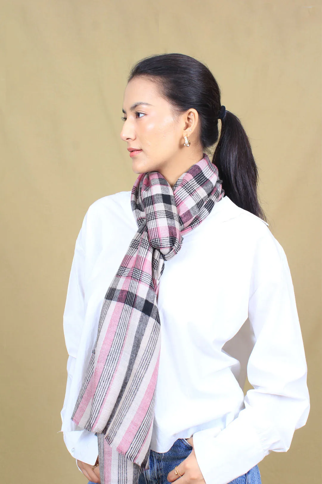 Sejal Multi Coloured Madras Check Cashmere Stole