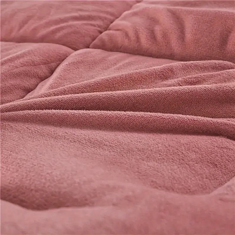 Ultra Soft Quilted Comforter - All-Season, Reversible, Machine Washable Duvet for Year-Round Comfort"